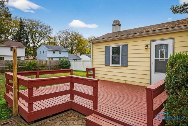 2155 Bishopsgate Drive, Toledo, OH 43614