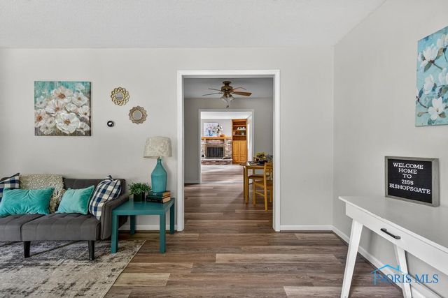 2155 Bishopsgate Drive, Toledo, OH 43614