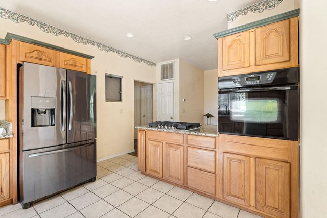 2600 Draper Valley Road, Selma, OR 97538