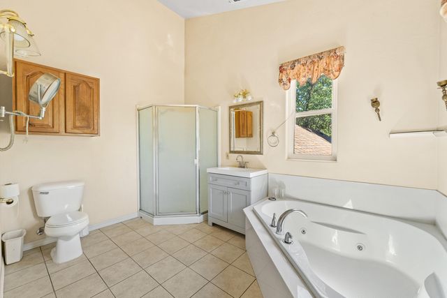 2600 Draper Valley Road, Selma, OR 97538