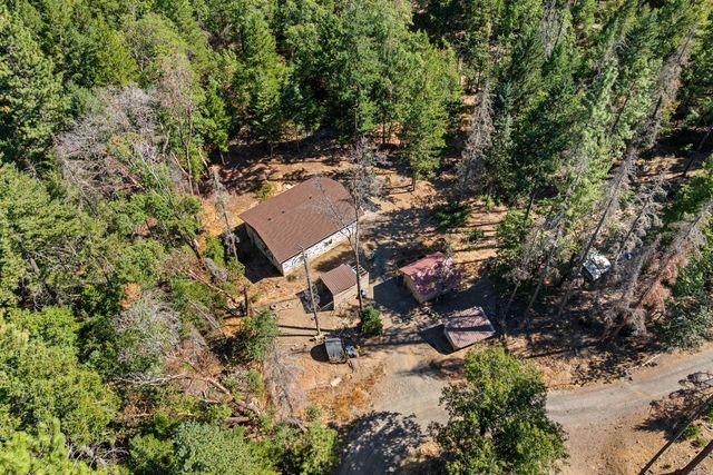 2600 Draper Valley Road, Selma, OR 97538