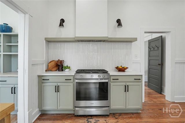 836 E Duffy Street, Savannah, GA 31401