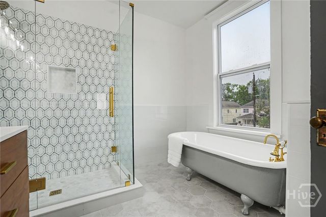 836 E Duffy Street, Savannah, GA 31401