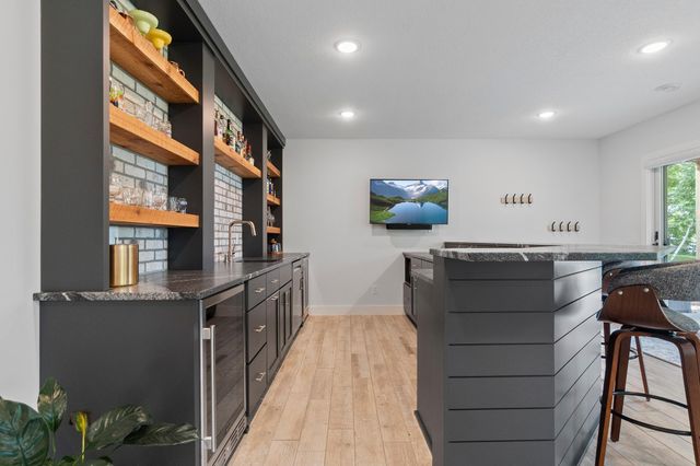 9722 Maple Circle NW, Alexandria, MN 56308