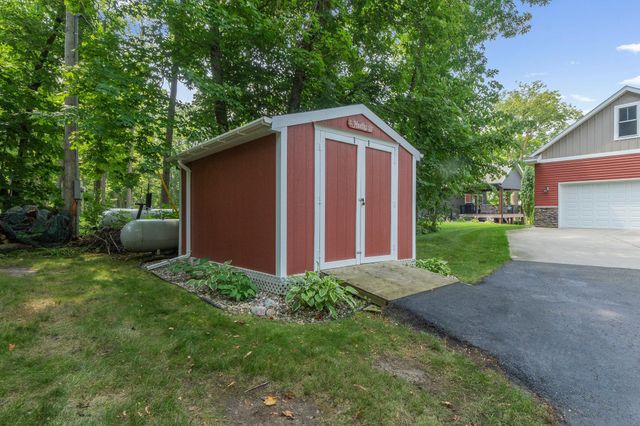 9722 Maple Circle NW, Alexandria, MN 56308