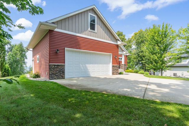 9722 Maple Circle NW, Alexandria, MN 56308