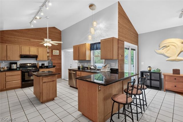 11600 Palomino LN, Fort Myers, FL 33912