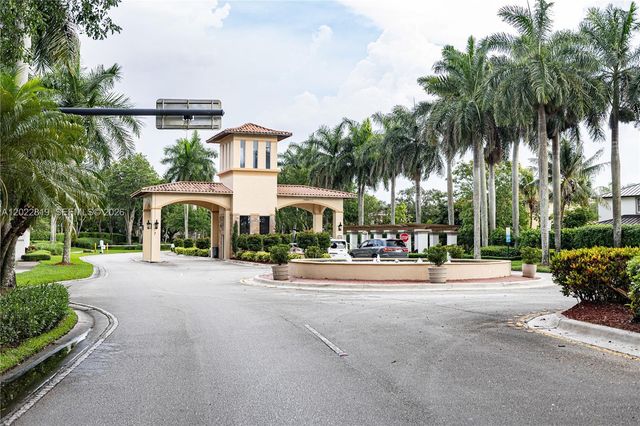 16928 SW 35th Street, Miramar, FL 33027