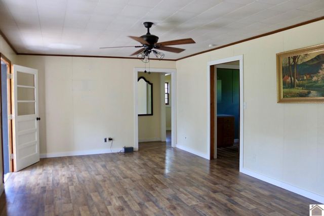 3375 Olive creek road, Benton, KY 42025