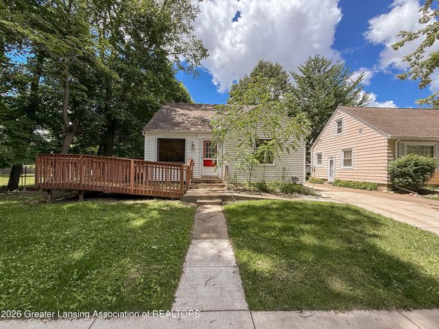 2608 Clifton Avenue, Lansing, MI 48910