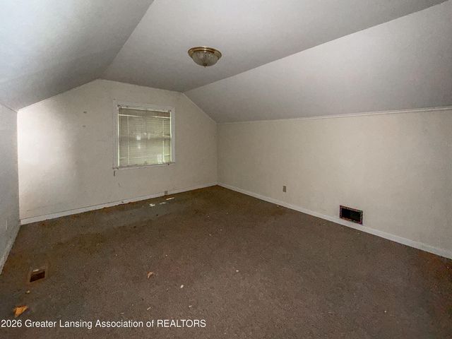 2608 Clifton Avenue, Lansing, MI 48910