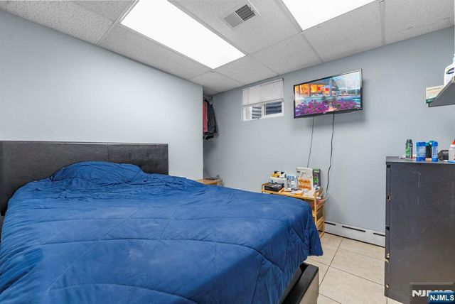 47 Browertown Road, Little Falls, NJ 07424