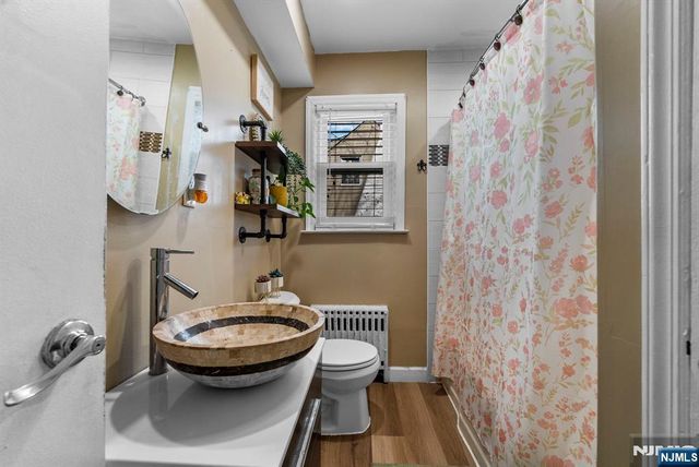 47 Browertown Road, Little Falls, NJ 07424