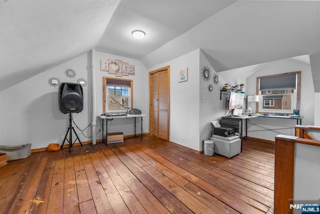 47 Browertown Road, Little Falls, NJ 07424