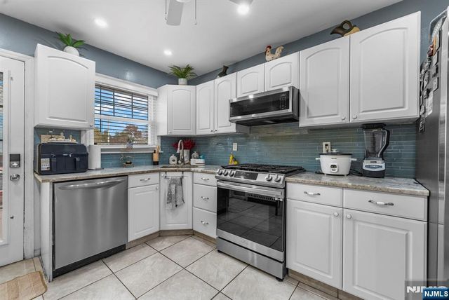 47 Browertown Road, Little Falls, NJ 07424