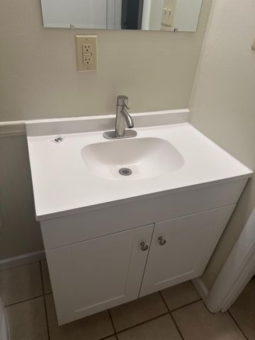 1500 London St, Sacramento, CA 95822