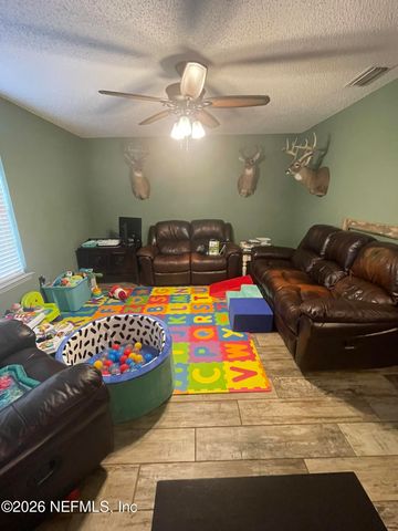 2946 LONGLEAF RANCH Circle, Middleburg, FL 32068