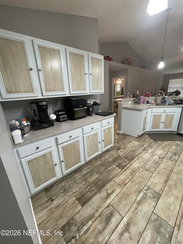 2946 LONGLEAF RANCH Circle, Middleburg, FL 32068