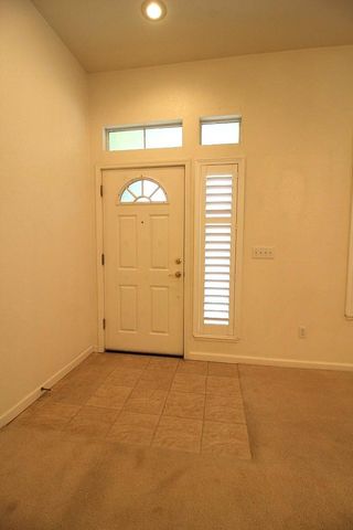 130 Little Johns Creek Dr, Oakdale, CA 95361