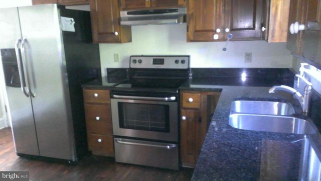 1080 COPPERSTONE CT, Rockville, MD 20852