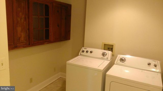 1080 COPPERSTONE CT, Rockville, MD 20852