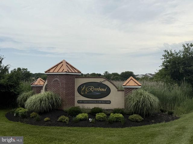 216 N HERON CIR, New Castle, DE 19720