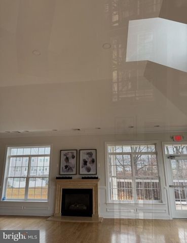 216 N HERON CIR, New Castle, DE 19720