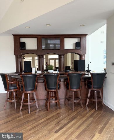 216 N HERON CIR, New Castle, DE 19720