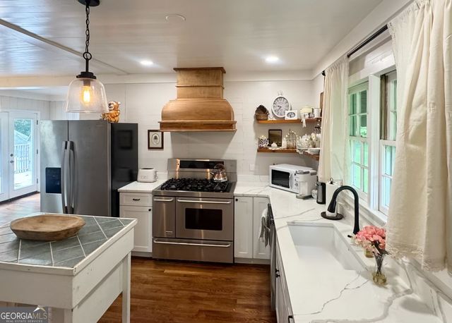 215 Tallapoosa Street W, Bremen, GA 30110
