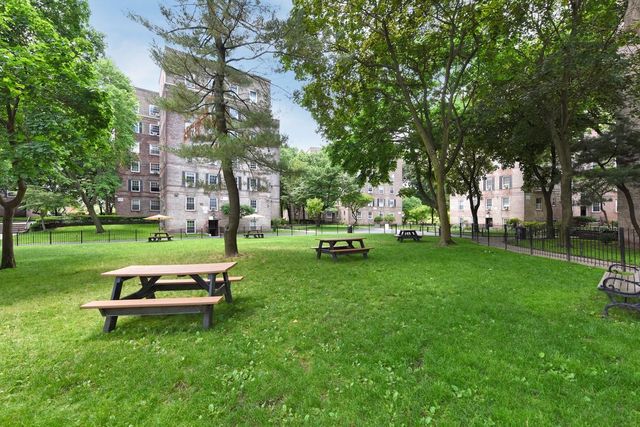 5607 31st Avenue 2D, Woodside, NY 11377