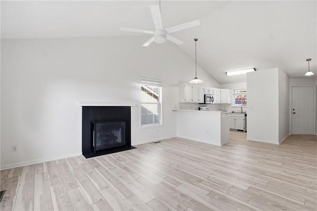 4955 Stoneback Drive, Lawrence, KS 66047