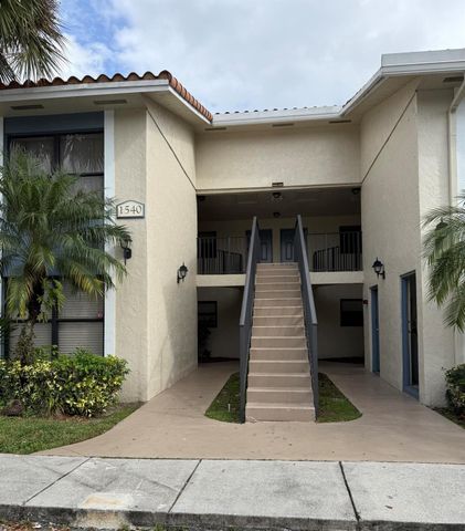 1540 Lake Crystal Drive G, West Palm Beach, FL 33411