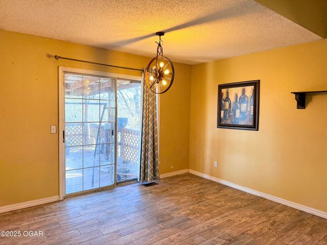 8517 Spruce Drive, Rogers, AR 72756