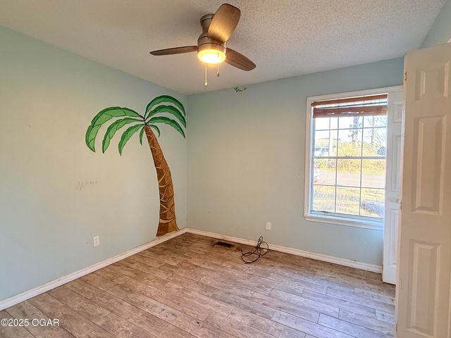 8517 Spruce Drive, Rogers, AR 72756