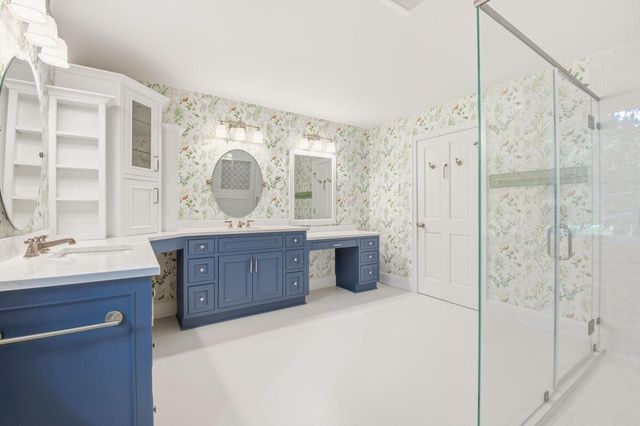 1031 N Genesee Woods DRIVE, Summit, WI 53066