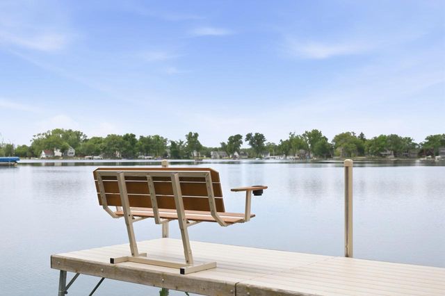 1031 N Genesee Woods DRIVE, Summit, WI 53066