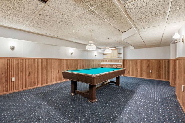 1031 N Genesee Woods DRIVE, Summit, WI 53066