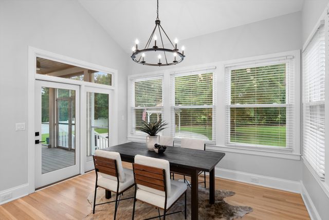 2245 Oakleaf Dr, Franklin, TN 37064