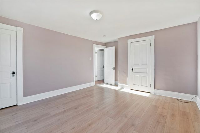 711 9th St, Irwin, PA 15642