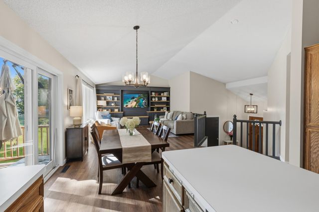 7341 Barbara Avenue, Inver Grove Heights, MN 55077