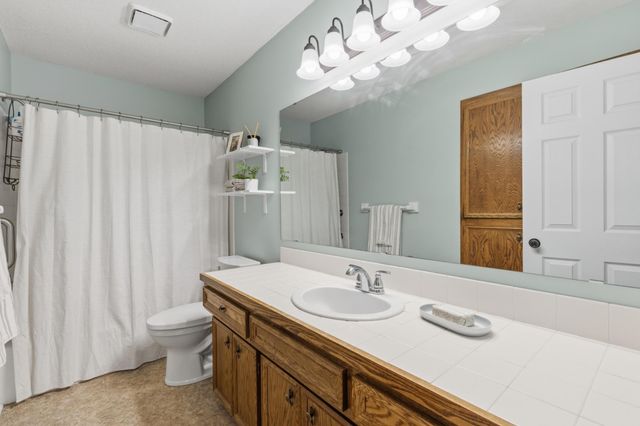 7341 Barbara Avenue, Inver Grove Heights, MN 55077