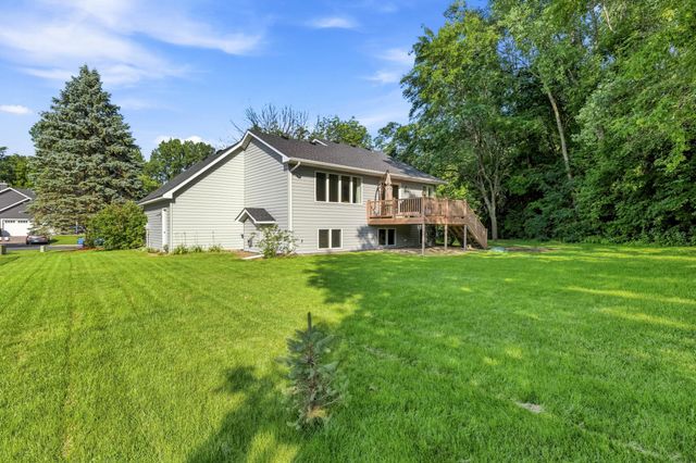 7341 Barbara Avenue, Inver Grove Heights, MN 55077