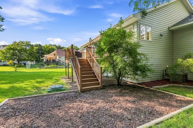 7341 Barbara Avenue, Inver Grove Heights, MN 55077