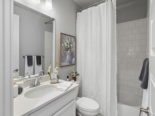 9035 S Shawnee Court, Parker, CO 80016