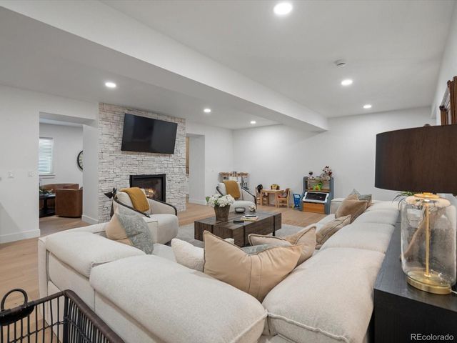 9035 S Shawnee Court, Parker, CO 80016