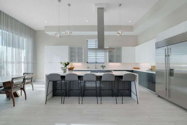 1970 NE 119th Rd, North Miami, FL 33181