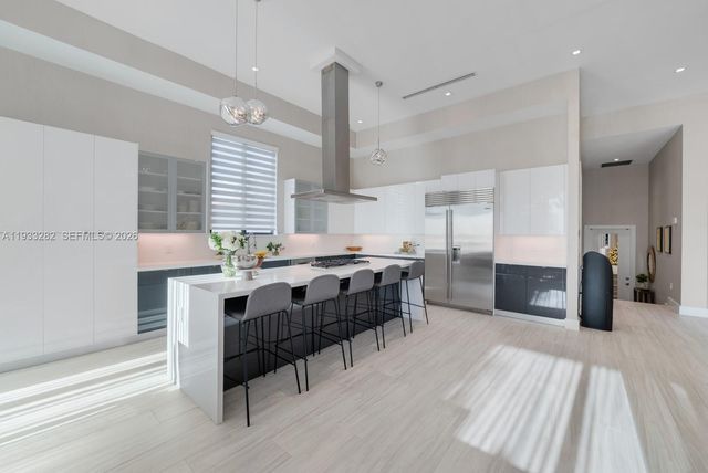 1970 NE 119th Rd, North Miami, FL 33181