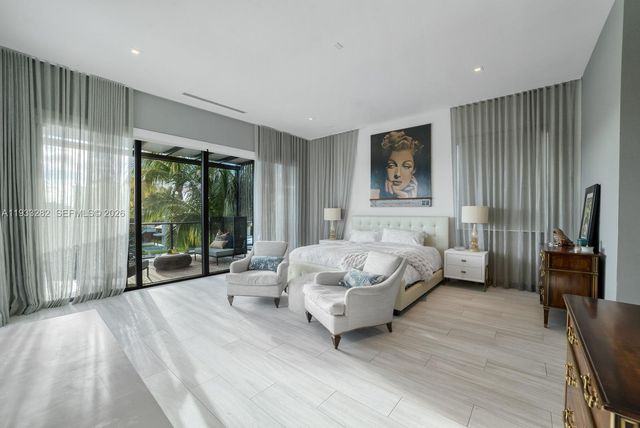 1970 NE 119th Rd, North Miami, FL 33181