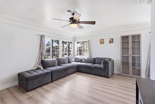 1055 W Pine, Santa Ana, CA 92703