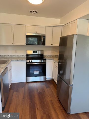 107 WASHINGTON ST NE, Leesburg, VA 20176